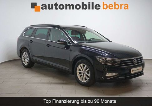 Volkswagen Passat, 2022