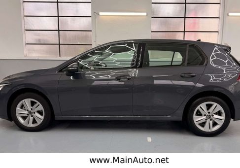 Volkswagen Golf, 2020