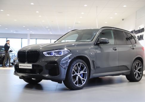 BMW X5, 2023