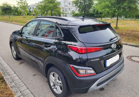 Hyundai Kona, 2022 3