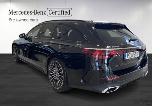 Mercedes-Benz E 300, 2025 3