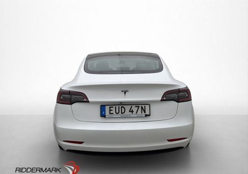 Tesla Model 3, 2021 3