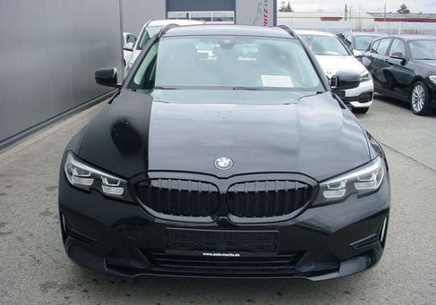 BMW 320, 2021