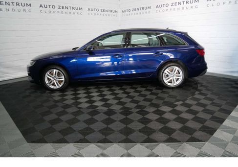 Audi A4, 2022