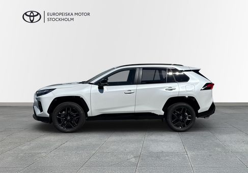 Toyota RAV 4, 2025