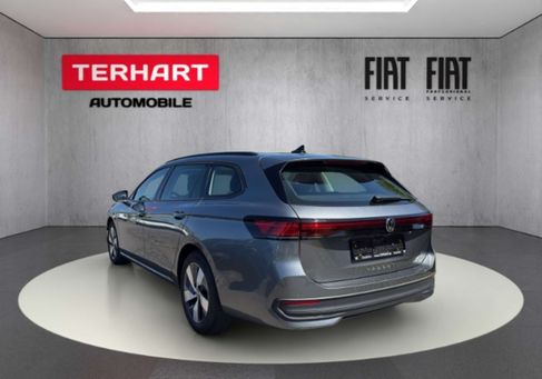 Volkswagen Passat Variant, 2024 3