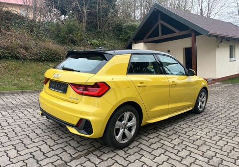 Audi A1, 2022