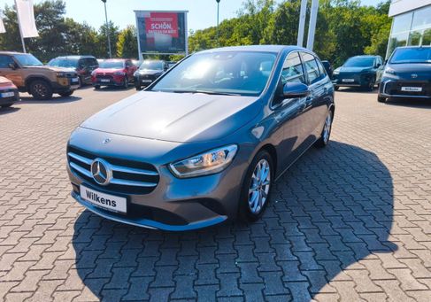 Mercedes-Benz B 180, 2021