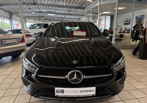 Mercedes-Benz A 180, 2025