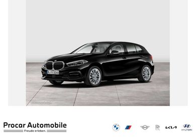 BMW 118, 2022