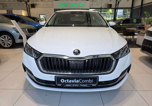 Skoda Octavia, 2021 3