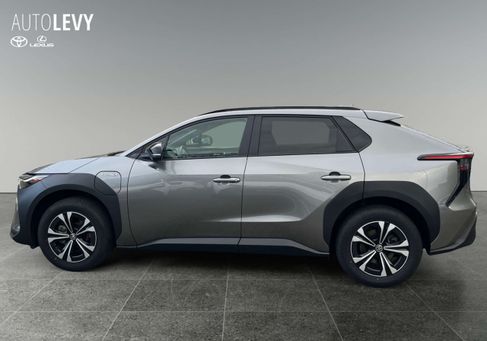 Toyota bZ4X, 2022 3
