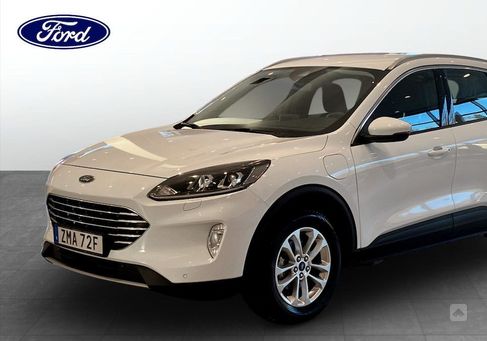 Ford Kuga, 2022