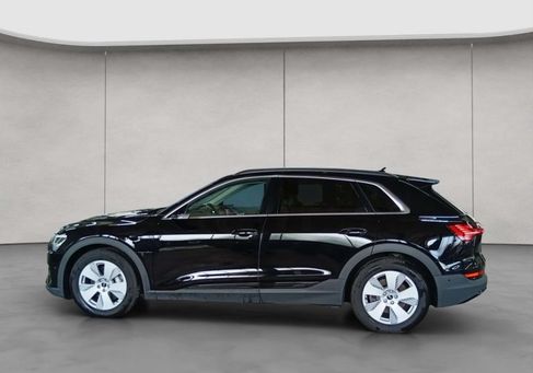 Audi e-tron, 2022