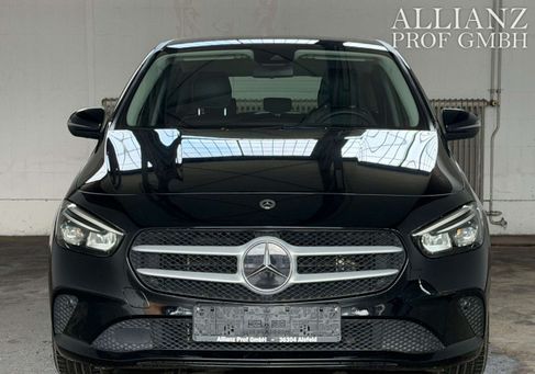 Mercedes-Benz B 250, 2021