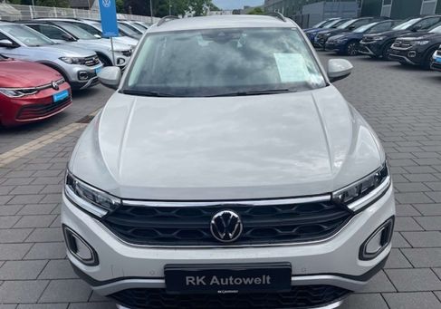 Volkswagen T-Roc, 2022