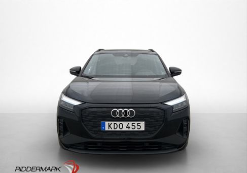 Audi Q4, 2022