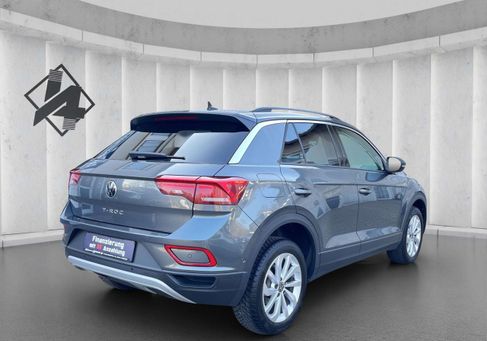 Volkswagen T-Roc, 2023 3