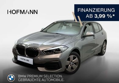 BMW 118, 2022