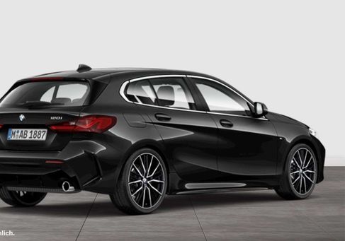 BMW 120, 2023