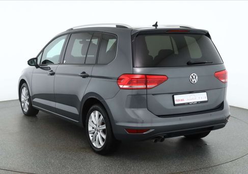 Volkswagen Touran, 2020 3