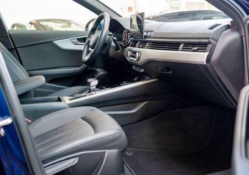 Audi A4, 2022