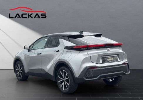 Toyota C-HR, 2025 3