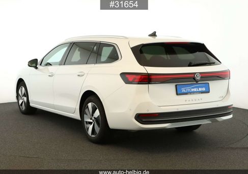 Volkswagen Passat Variant, 2024 3