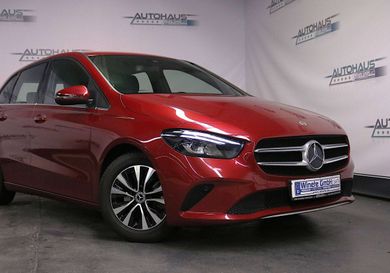 Mercedes-Benz B 200, 2022