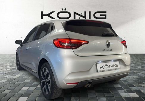 Renault Clio, 2023