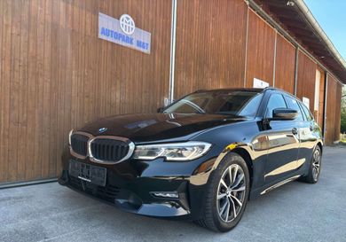 BMW 330, 2022