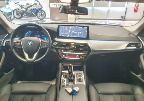 BMW 530, 2022