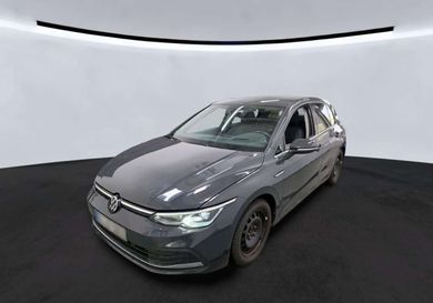 Volkswagen Golf, 2023