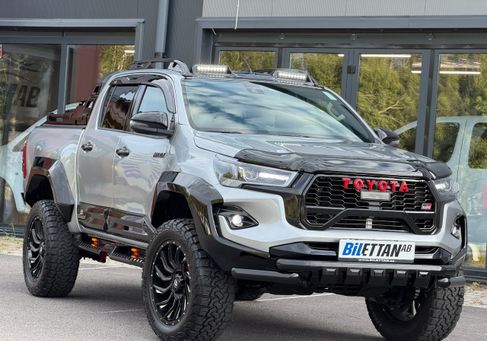 Toyota Hilux, 2020 3