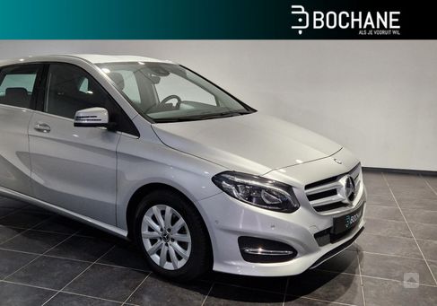 Mercedes-Benz B 180, 2016