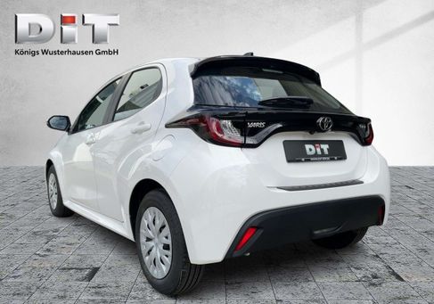 Toyota Yaris, 2025 3