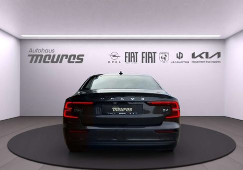 Volvo S60, 2024