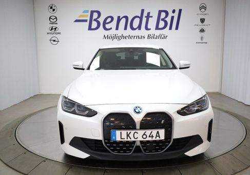 BMW i4, 2024