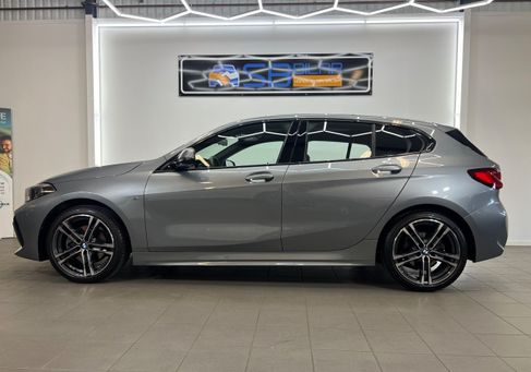 BMW 118, 2024 2