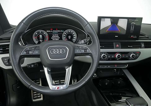 Audi A4, 2023