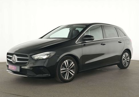 Mercedes-Benz B 180, 2021