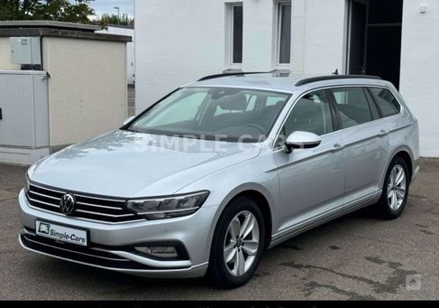 Volkswagen Passat, 2021