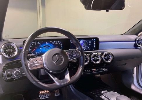 Mercedes-Benz A 250, 2021