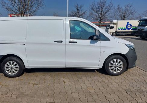 Mercedes-Benz Vito, 2021