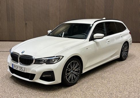 BMW 320, 2020
