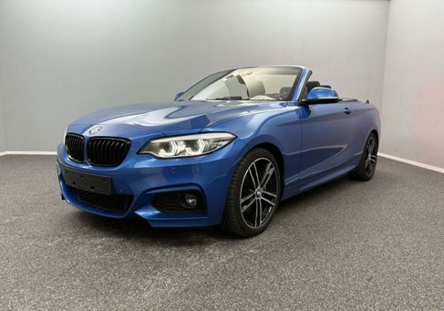 BMW 220, 2021