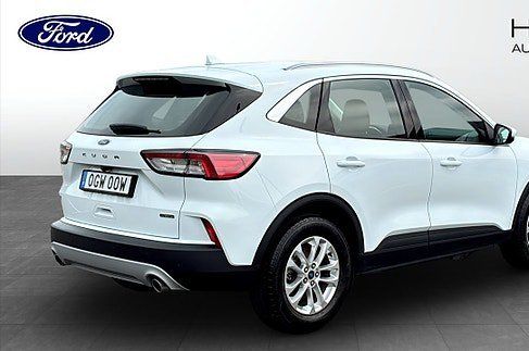Ford Kuga, 2023