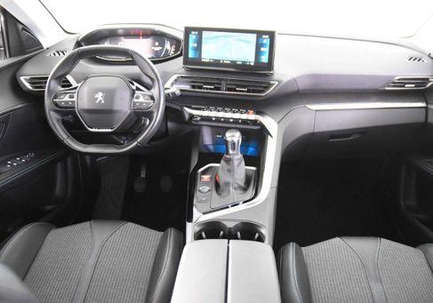Peugeot 5008, 2021
