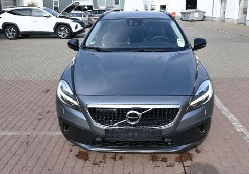 Volvo V40 Cross Country, 2018
