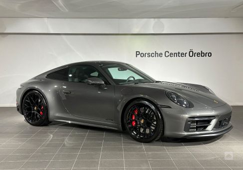 Porsche 911, 2024